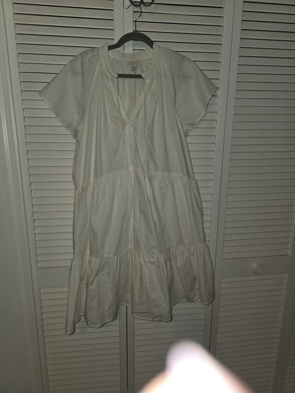 a new day White Short Sleeve Tiered Mini Dress **noted stain